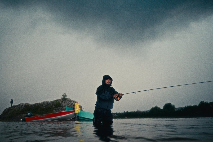 Complete Guide to Salmon Fishing in France