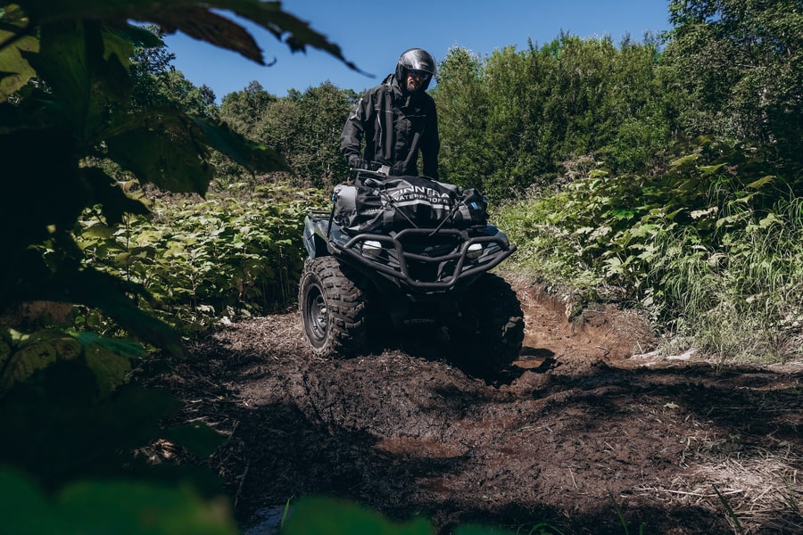 WHAT TO WEAR WHEN RIDING AN ATV / SSV