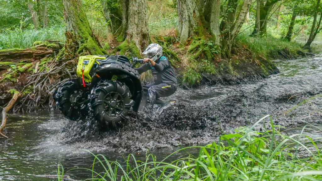 atv riding in water