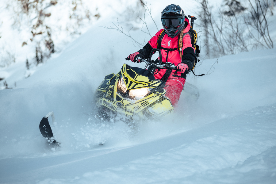 Build Your DIY Snowmobile Traction Ladder: A Step-by-Step Guide Build Your DIY Snowmobile Traction Ladder: A Step-by-Step Guide