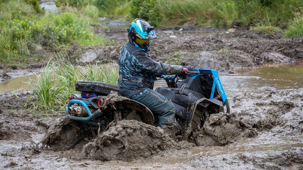 atv mud riding