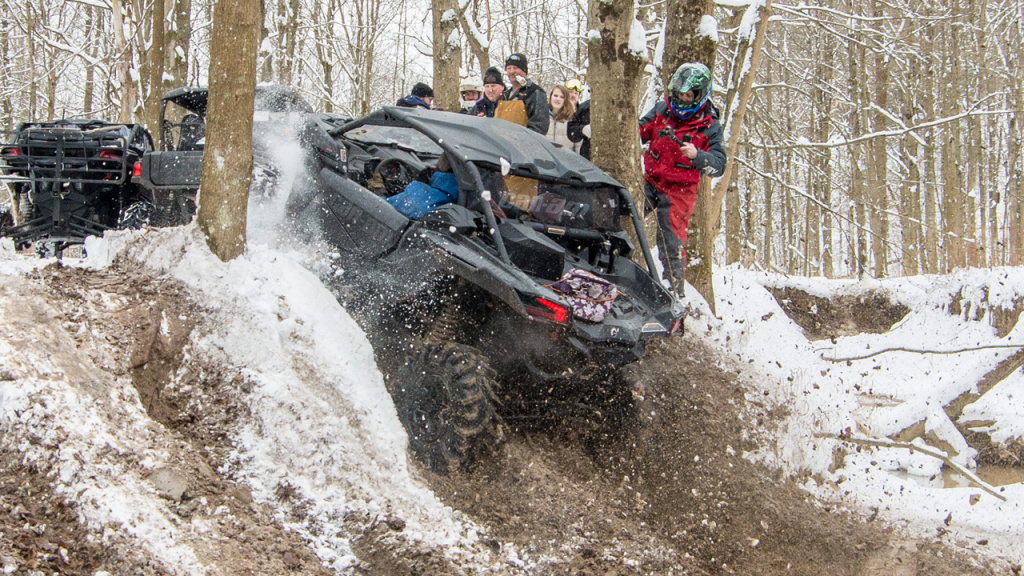 drive utv in snow