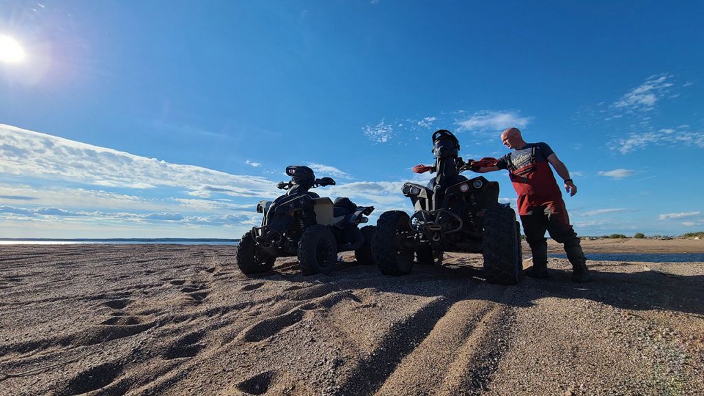 atv riding in sand