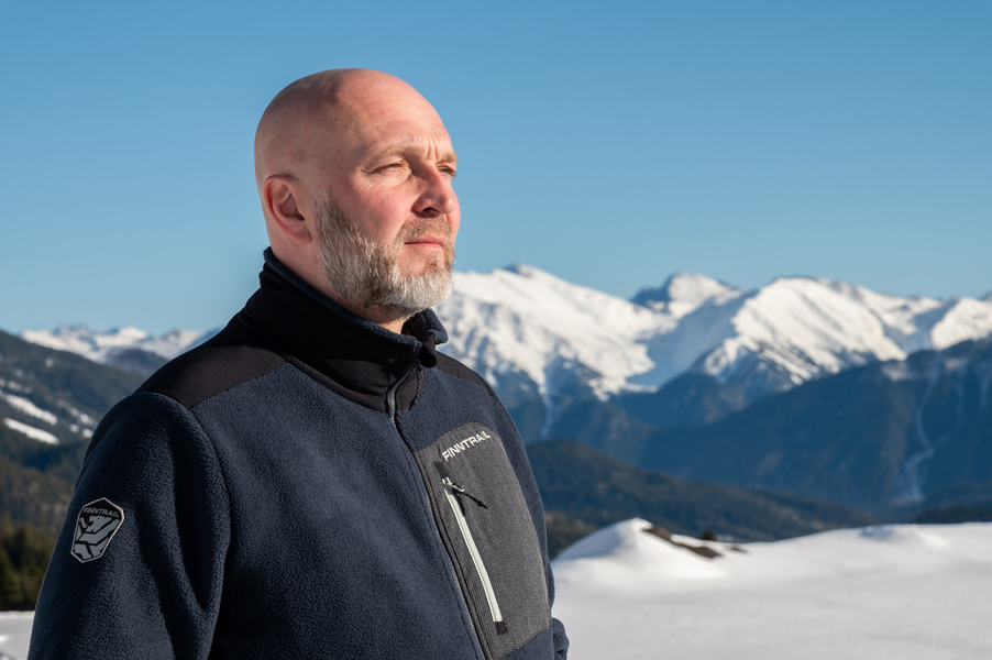 What Is Sherpa Fabric? A Guide to One of the Coziest Fleece Materials