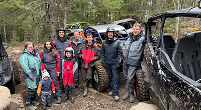 Packliste für Familien-ATV-Abenteuer: Alles, was Sie für die Fahrt brauchen