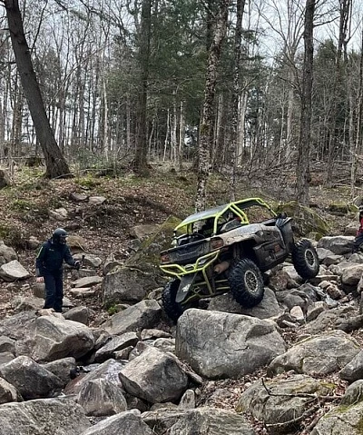 5 sentiers tout-terrain remarquables pour les passionnés de VTT et d’UTV au Canada