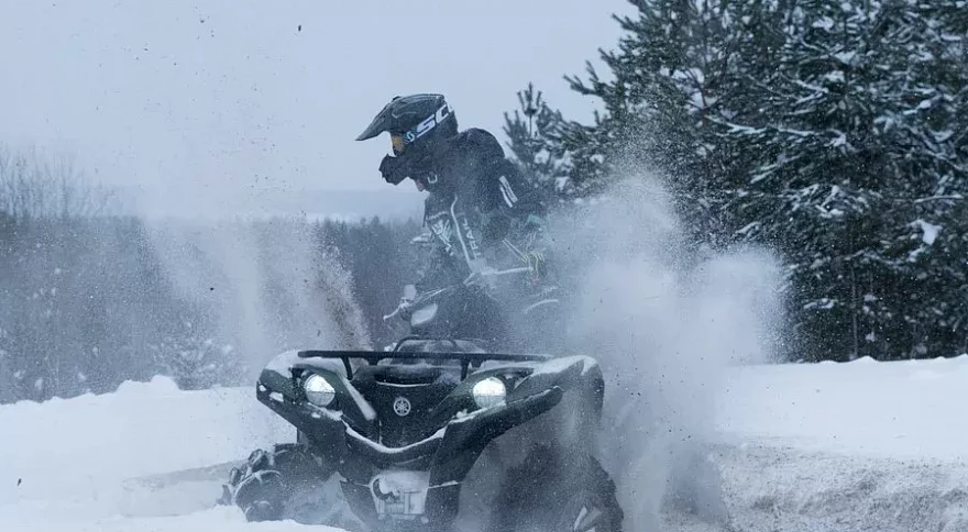 ATV- und UTV-Angelabenteuer: Vom Eis zum Trail
