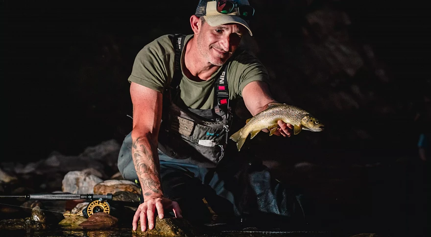 How to Catch and Release Fish the Right Way