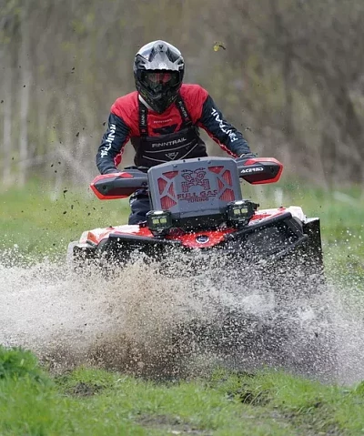 Unverzichtbares ATV-Zubehör für Trails, Schlamm und alles dazwischen