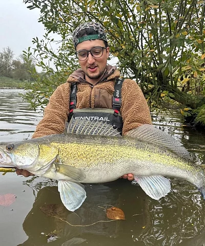 How to Fish for Zander During a Flood