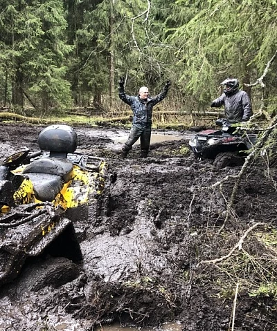 VTT vs UTV : comment choisir le bon véhicule tout-terrain
