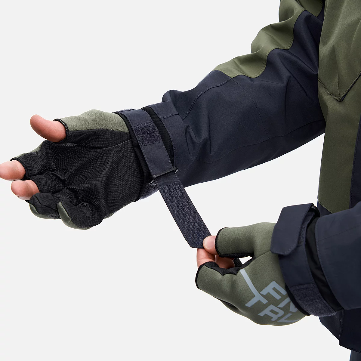 COASTER Khaki