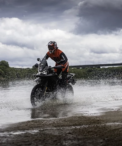 So wählen Sie die richtige Offroad-Bekleidung für jede Jahreszeit