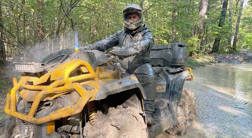 Richtiges Waschen eines ATVs: Schutz von Elektrik und Mechanik