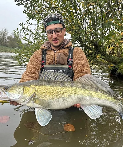 Comment pecher le sandre lors d’une crue