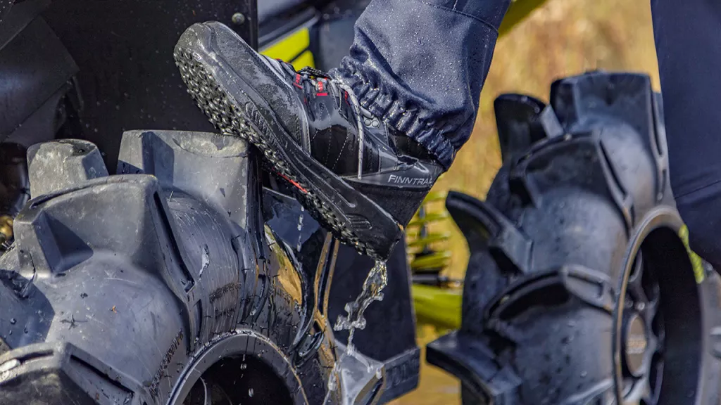 boots for atv mud riding.jpg