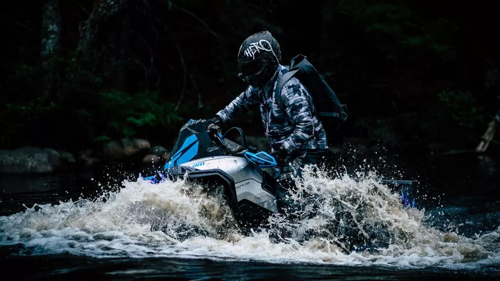 atv riding in water