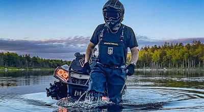 Bottes de wading vs bottes en caoutchouc : le choix pour la conduite tout-terrain