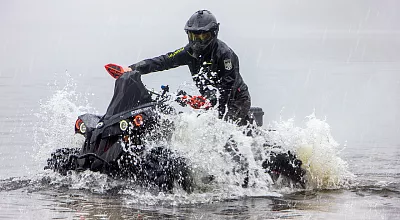 Comment conduire votre quad en toute securite sous la pluie